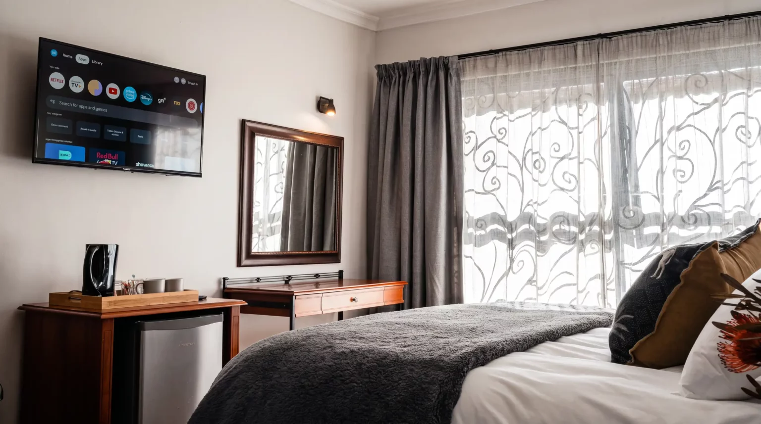Cape Panorama Lodge Queen Suites Accommodation